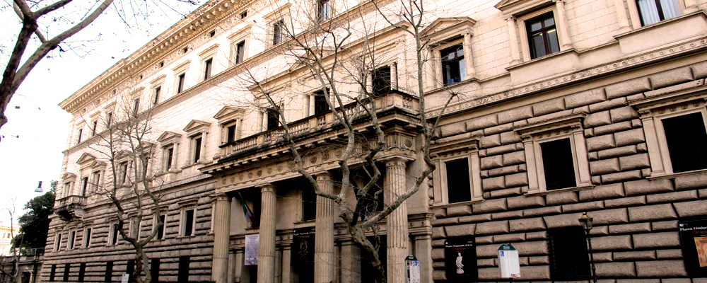 Palazzo_brancaccio,_facciata_02
